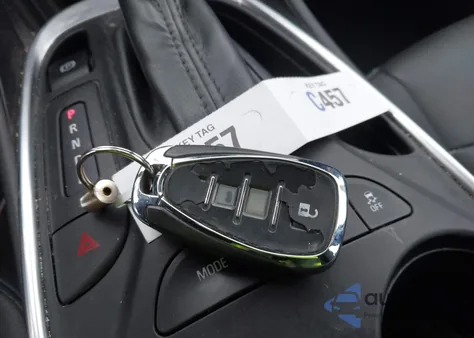 2017 Chevrolet Volt Premier z USA, uszkodzony, nr VIN 1G1RB6S5XHU168495